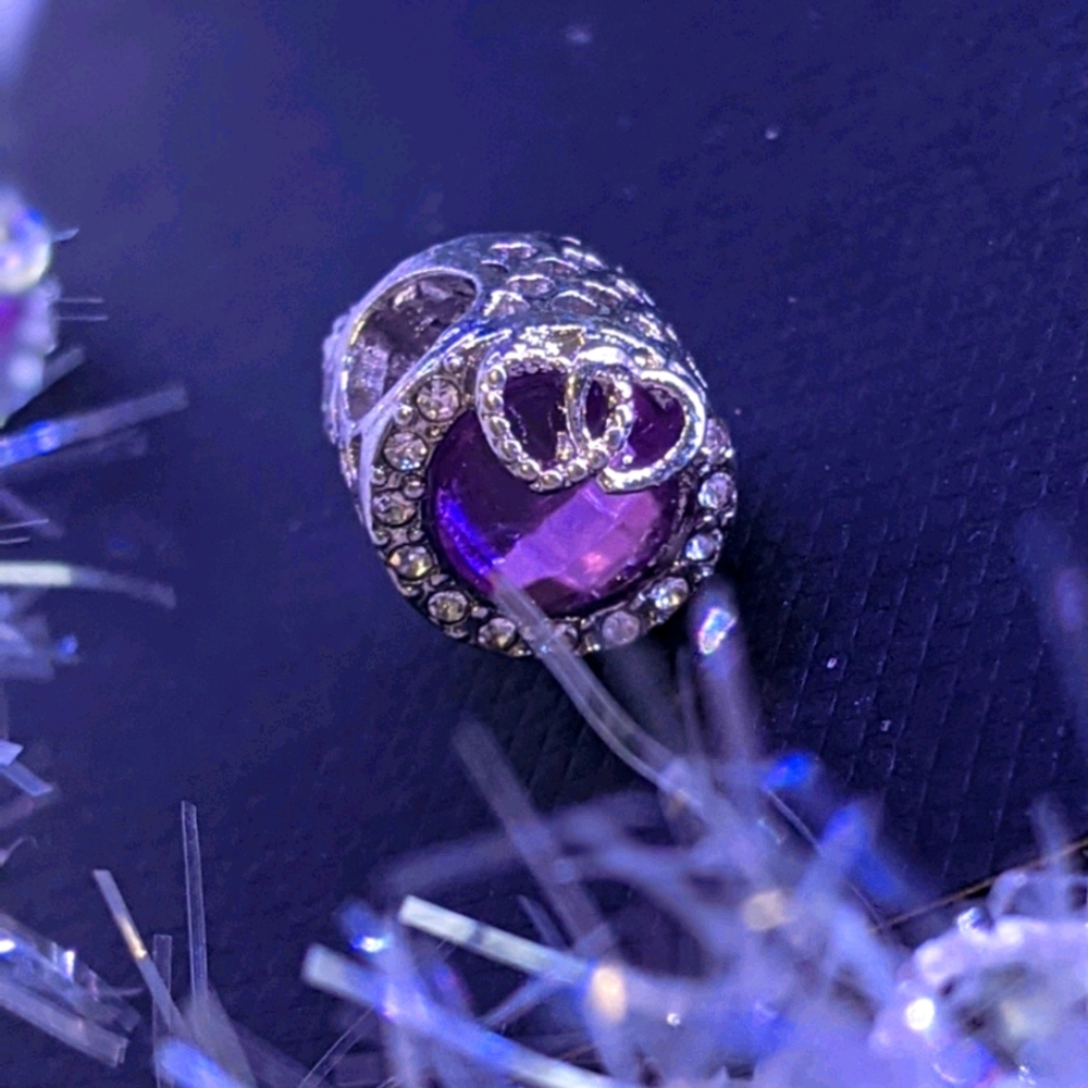 Beautiful Amethyst Charm in silver